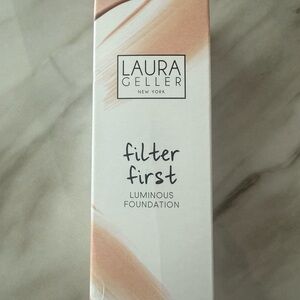 Laura Geller Filter First Luminous Foundation - Pecan